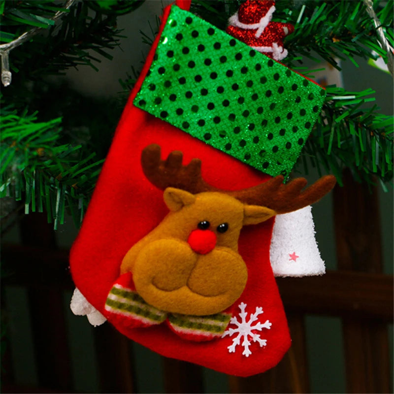 4Pcs Christmas Stockings Santa Claus Snowman Elk Bear Sequin Gift Bags Xmas Pendant New Year Gift Christmas Decorations For Home