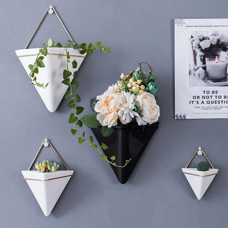 Triangular Ceramic Vase Hydroponic Wall Hanging Vase Flower Arrangement Plant Flower Pot Simple Wall Hanging Indoor Decoration