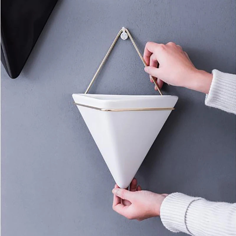 Triangular Ceramic Vase Hydroponic Wall Hanging Vase Flower Arrangement Plant Flower Pot Simple Wall Hanging Indoor Decoration