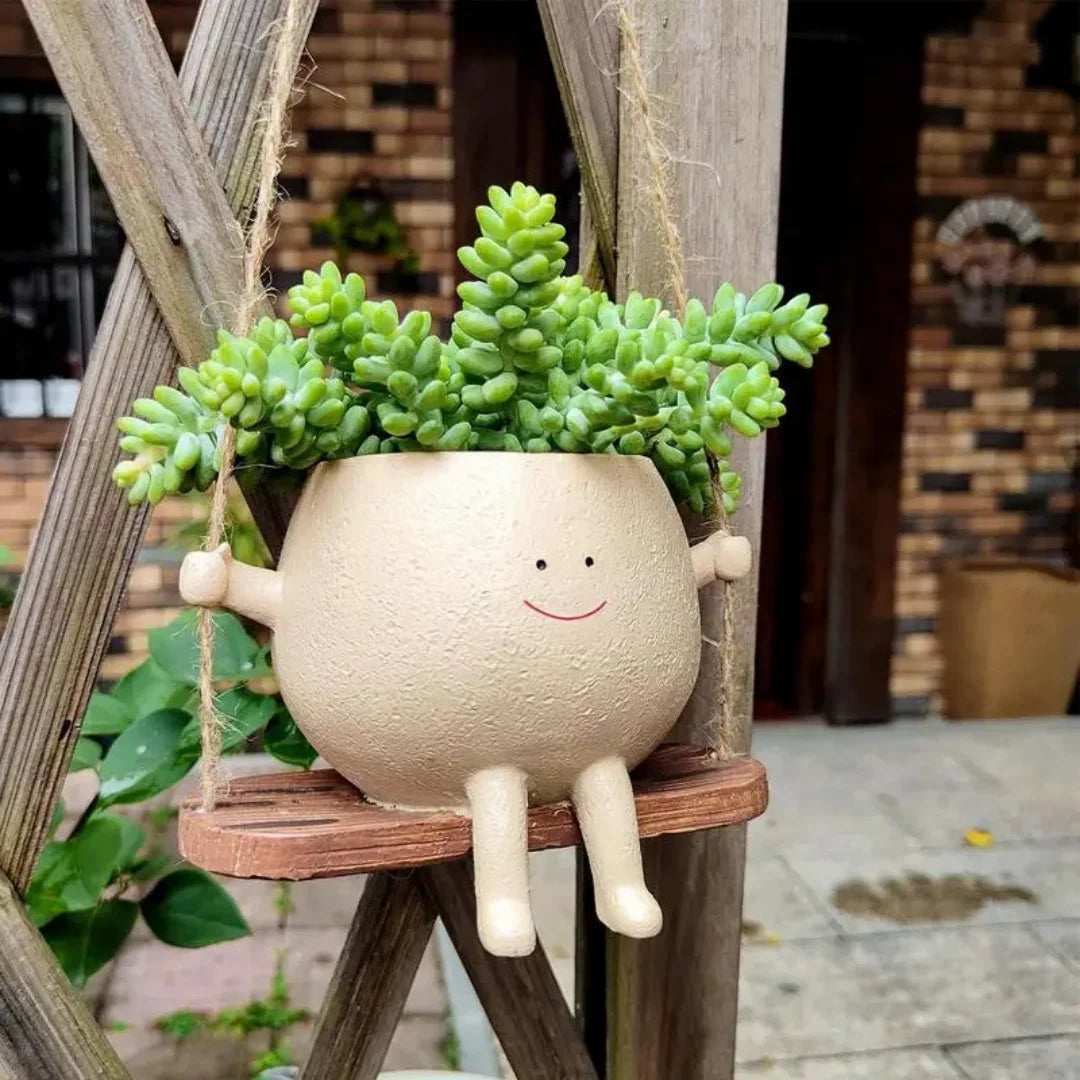 Swing Face Planter Pot Wall Hanging Planters Resin Smiling Face Planter Pot Creative Plant Hanger Baskets Flower Pot for Garden