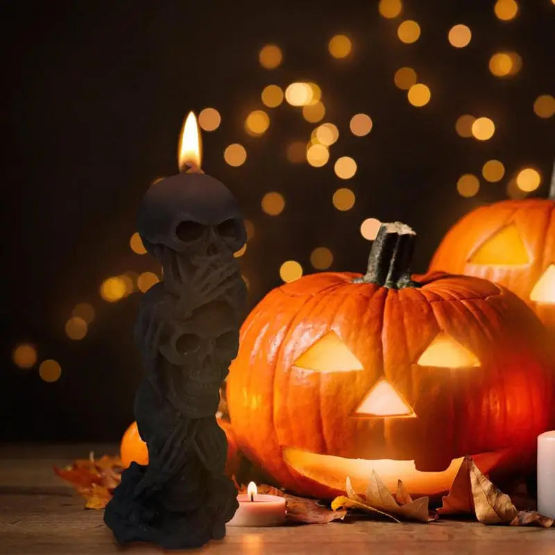 three skull candles halloween-limlightdecor